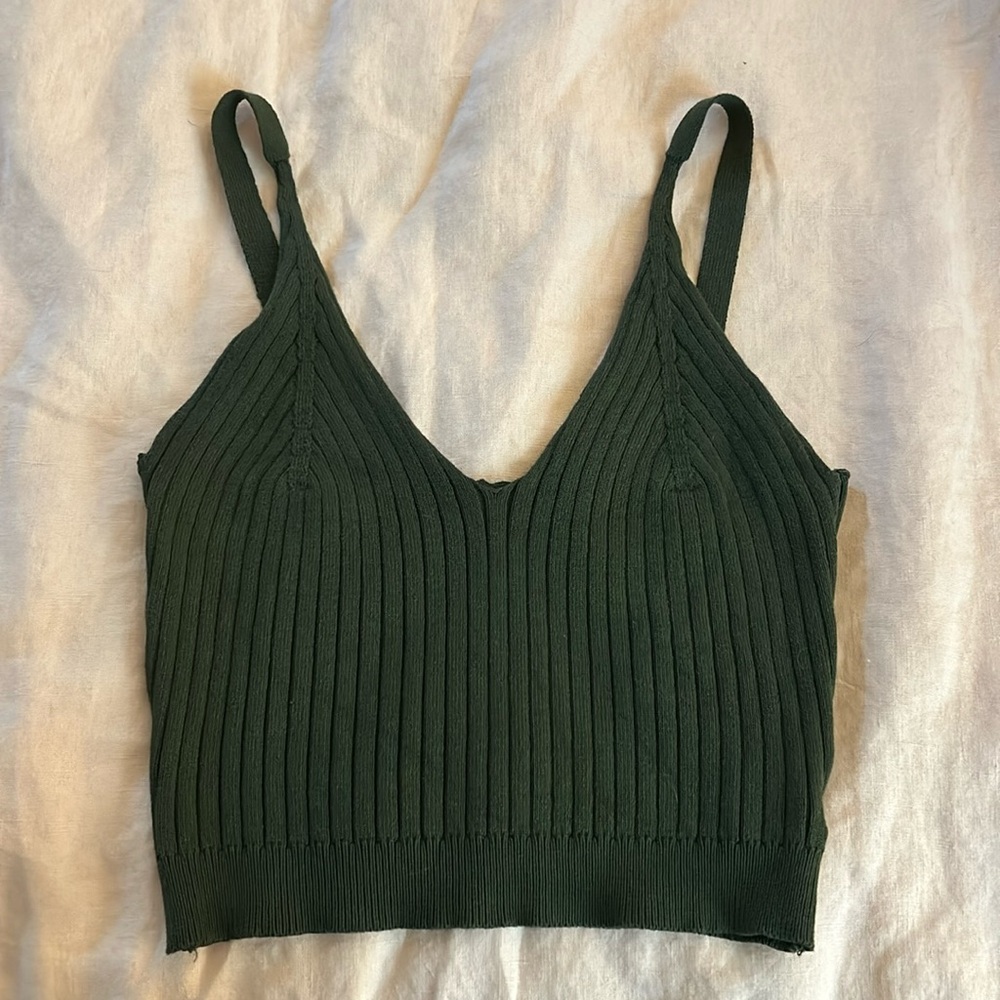 Green crop top